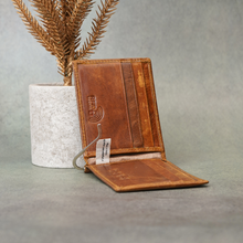 Load image into Gallery viewer, Custom Genuine Leather Men’s Money Clipper Wallet – Personalised Cash & Card Holder for Him (STYLE ID #31)