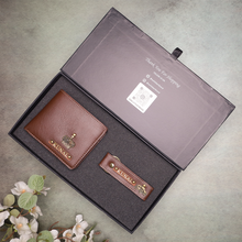 Load image into Gallery viewer, Customised Foil Based Men’s Gift Set Wallet & Keychain with Name & Charm