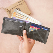 Load image into Gallery viewer, Premium Handmade Genuine Leather Men's Wallet with Name Engarved on metal Plate (STYLE ID #29)