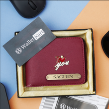 Load image into Gallery viewer, Personalized Men's Wallet with Name & Charm