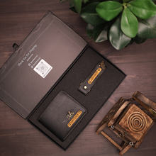 Load image into Gallery viewer, Luxury Personalized Men’s Combo – Wallet & Keychain with Name & Charm