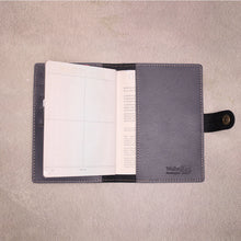 Load image into Gallery viewer, Premium Couple Passport Cover Gift Set – Personalized with Name & Charm on Leather Strip with Golden Foil