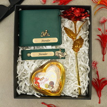 Load image into Gallery viewer, Valentine Personalised Romantic Premium Gift Ensemble For Him With Name & Charm