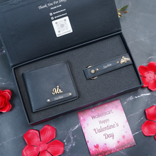 Load image into Gallery viewer, Valentine Gift Set For Boyfrined Husband – Personalized Leather Men's Wallet & Keychain with Engraved Name