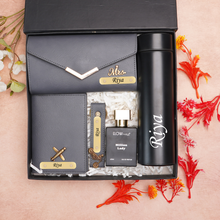 Load image into Gallery viewer, Premium Personalized 5-in-1 Leather Gift Set for Women | Perfect Anniversary Gift for Wife