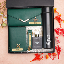 Load image into Gallery viewer, Premium Personalized 5-in-1 Leather Gift Set for Women | Perfect Anniversary Gift for Wife