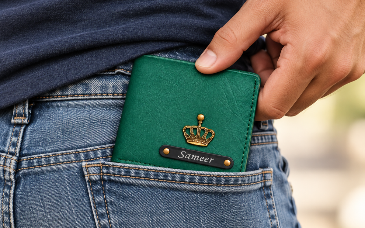 POCKET-FRIENDLY PERSONALIZED DESIGN