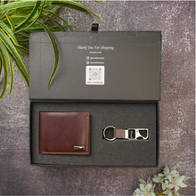 Load image into Gallery viewer, Buy Personalised Wallet &amp; Metal Keychain for Men | Handmade Leather Wallet &amp; Metal Keychain with Name | Customised Men’s Wallet  (STYLE ID #17)
