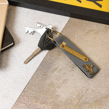 Load image into Gallery viewer, Personalized  Name Keychain For Men/Women
