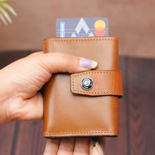 Load image into Gallery viewer, WALLETKART VELARO Signature Edition | Premium Genuine Leather RFID Wallet for Men (STYLE ID #45 )
