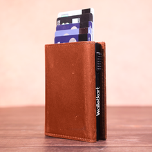 Load image into Gallery viewer, Elegant Genuine Leather Men&#39;s Metal Card Holder – Perfect for Professionals (STYLE ID #26)
