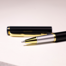 Load image into Gallery viewer, Personalized Handcrafted Leather Wallet &amp; Pen | Perfect Gift for Every Occasion (STYLE ID #17)
