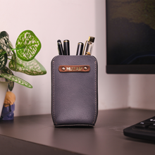 Load image into Gallery viewer, Premium Office &amp; Desk Essential – Personalized Premium Leather Pen Holder
