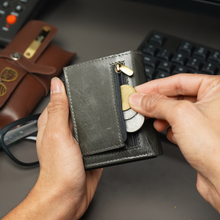 Load image into Gallery viewer, Elegant Genuine Leather Men's Metal Card Holder – Perfect for Professionals (STYLE ID #26)
